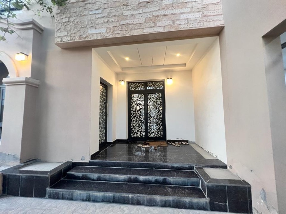 property 222 image 0