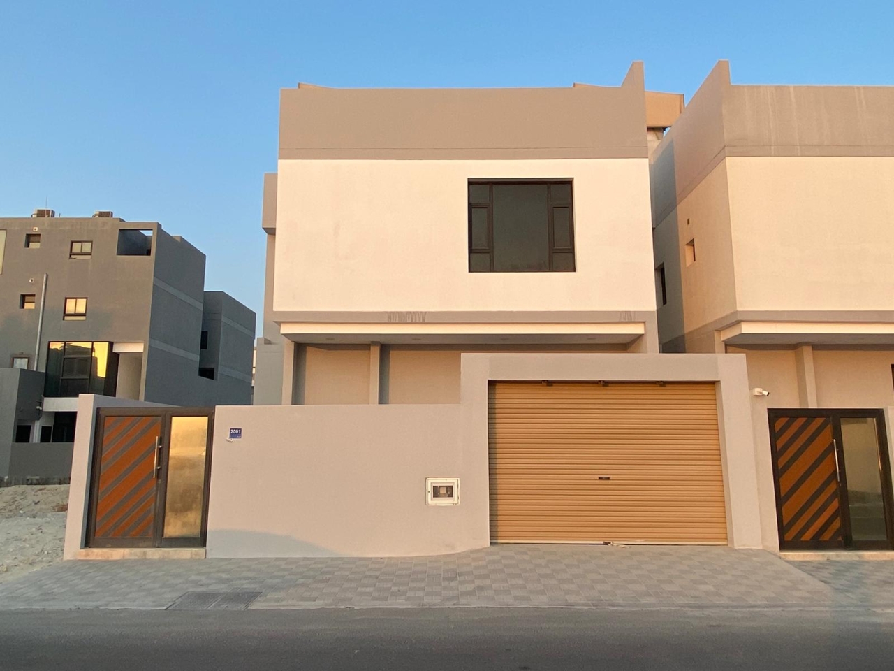 property 2292 image 10