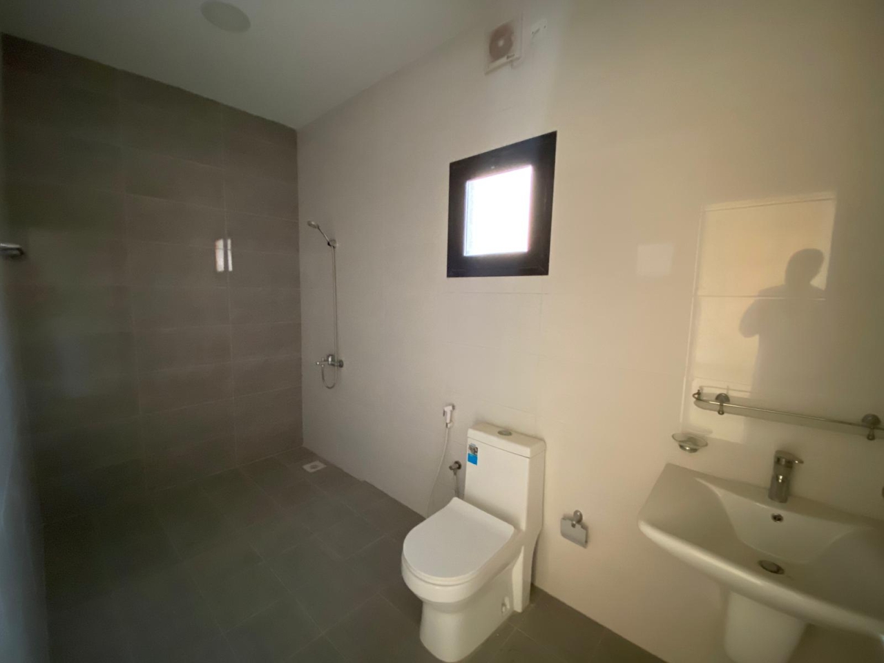 property 2292 image 12