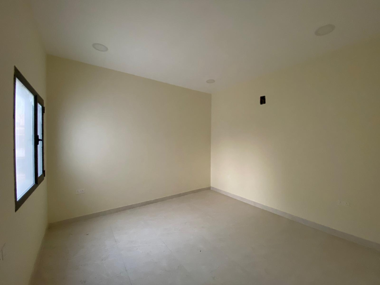 property 2292 image 14