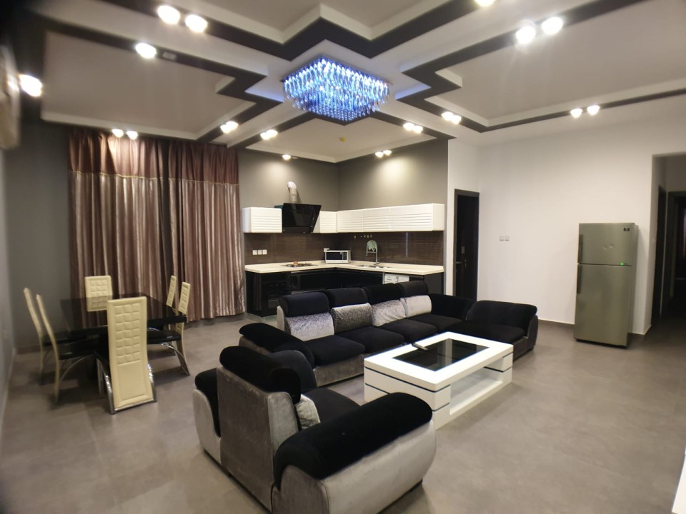 property 2698 image 0