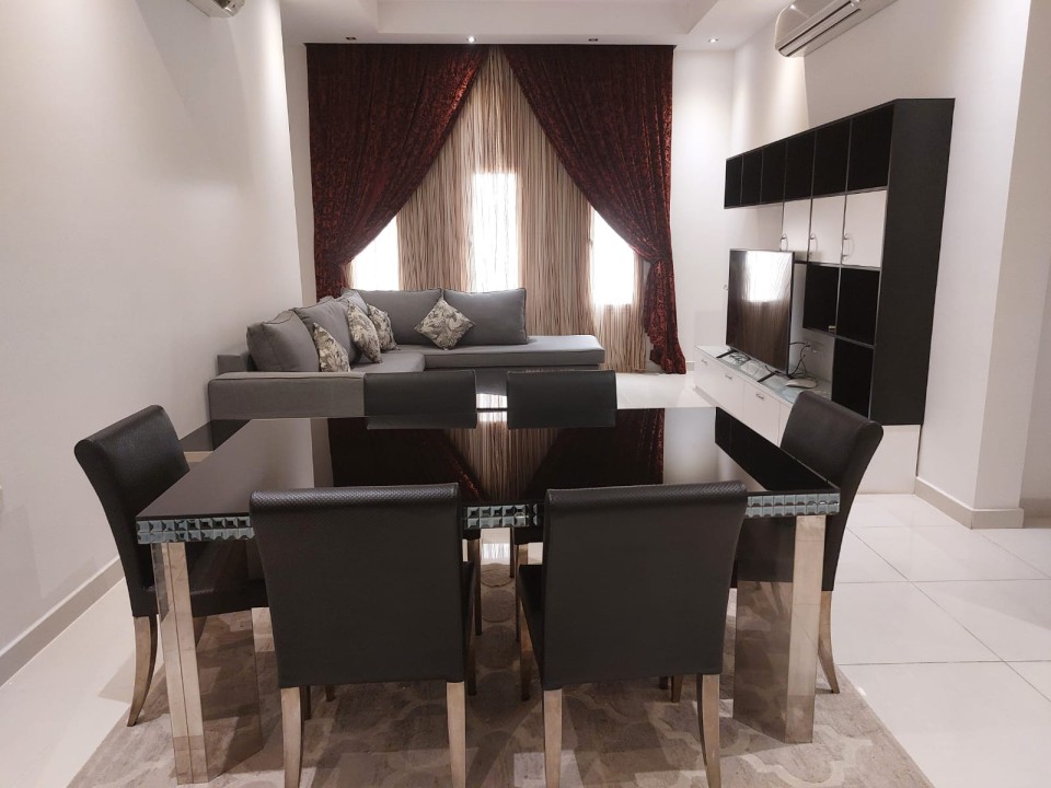 property 2720 image 0