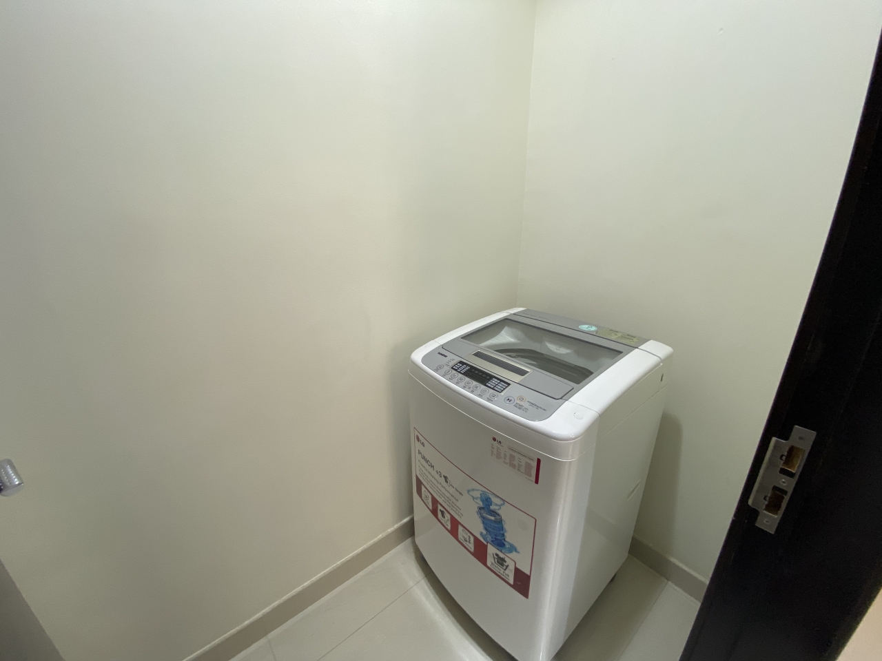 property 2722 image 15