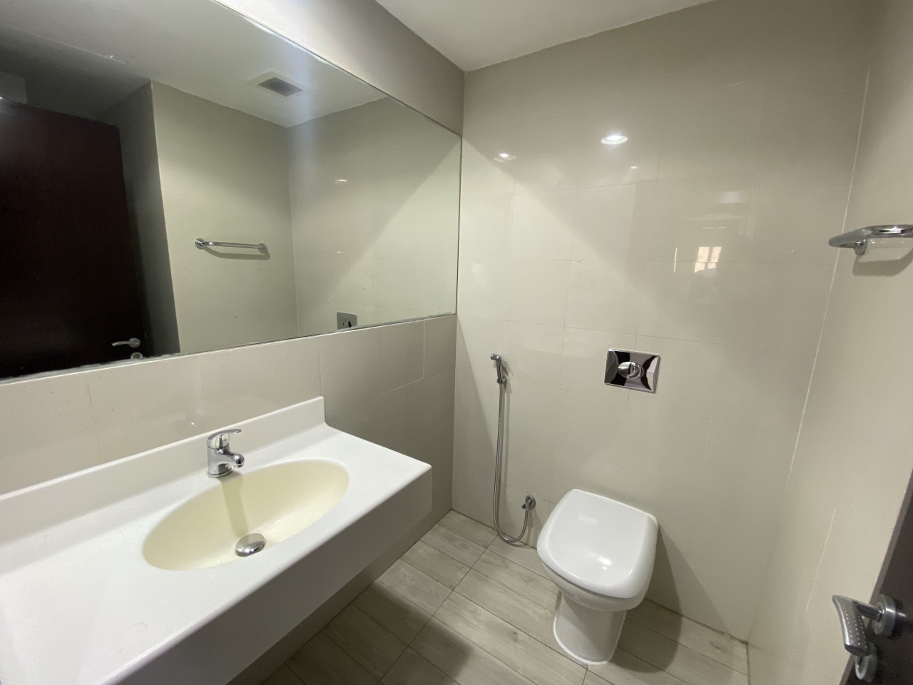 property 2722 image 14