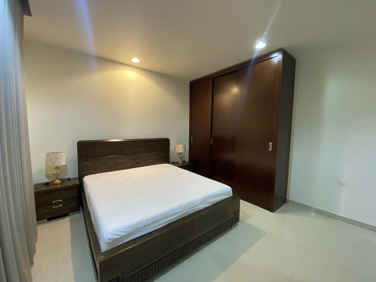 property 2722 image 3