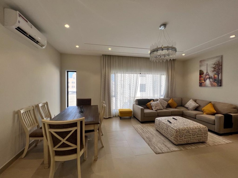 property 2725 image 0