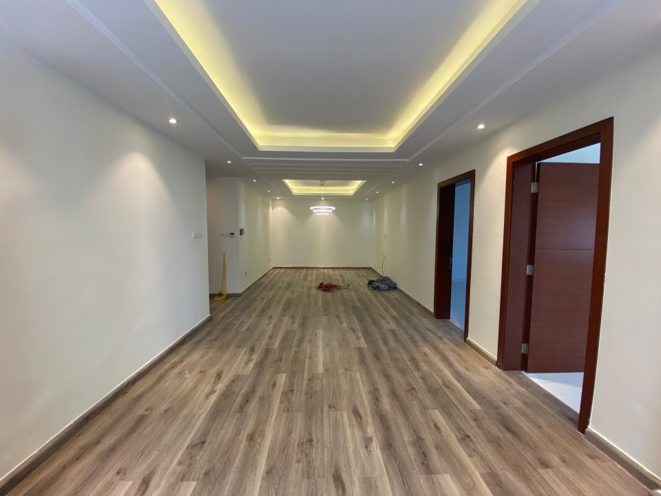 property 2787 image 0