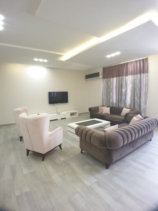 property 2829 image 0