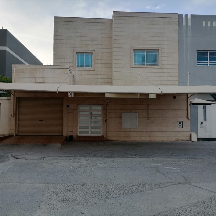 property 3015 image 0