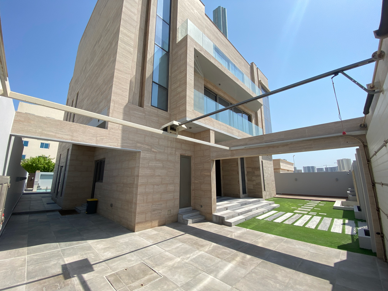 property 3259 image 0