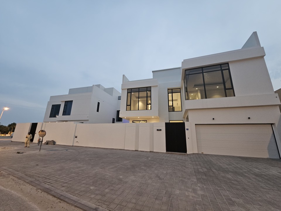 property 3293 image 0