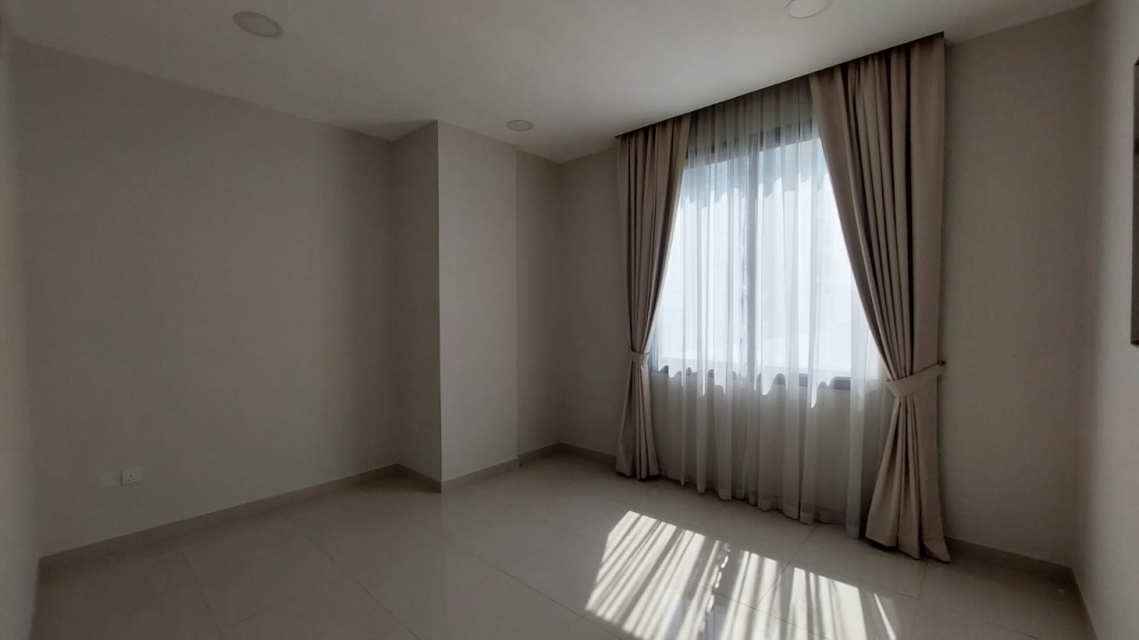 property 3384 image 0