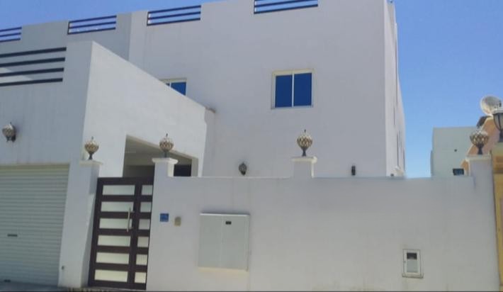 property 3498 image 0