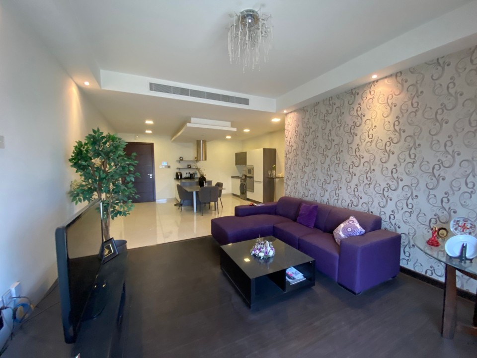 property 350 image 0