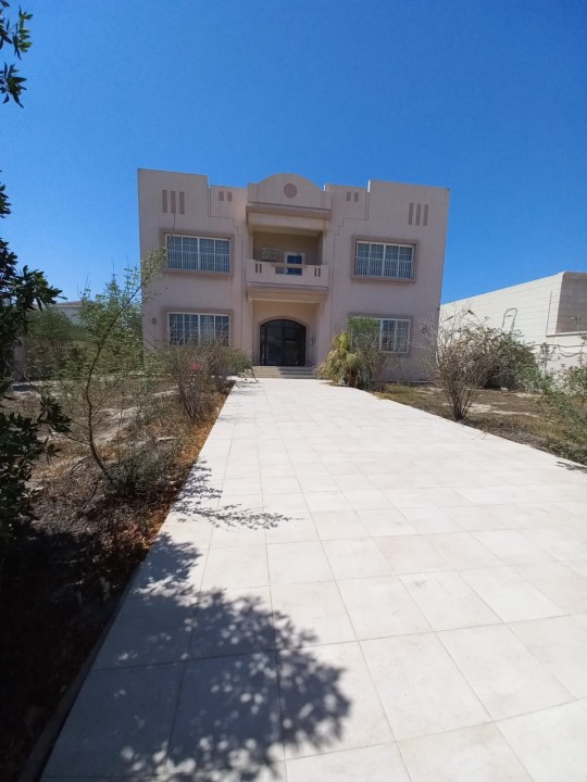 property 3812 image 0