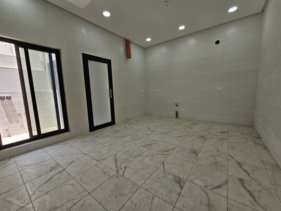 property 4337 image 5