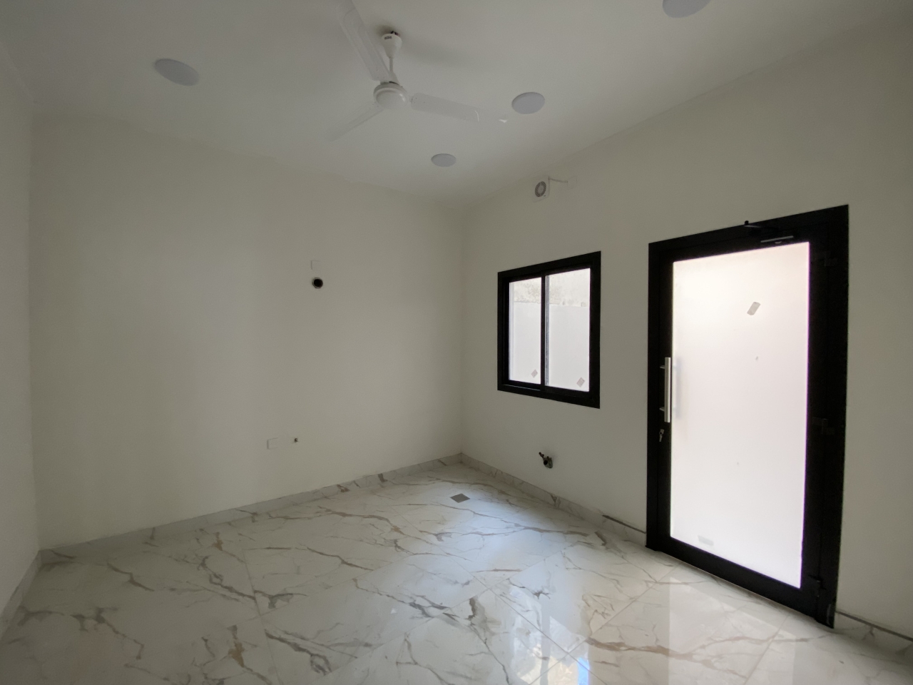 property 4445 image 6