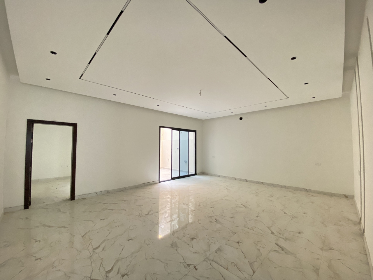 property 4445 image 5