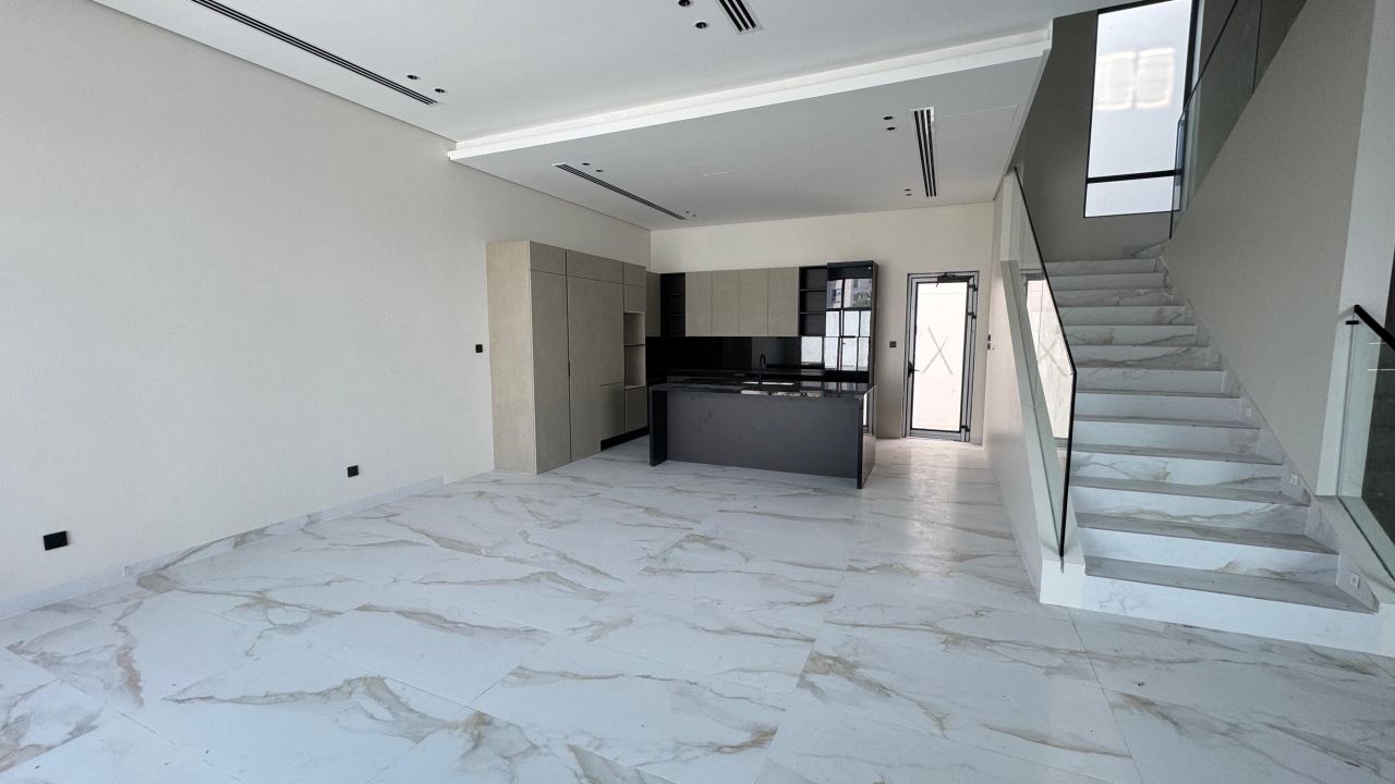 property 4537 image 2