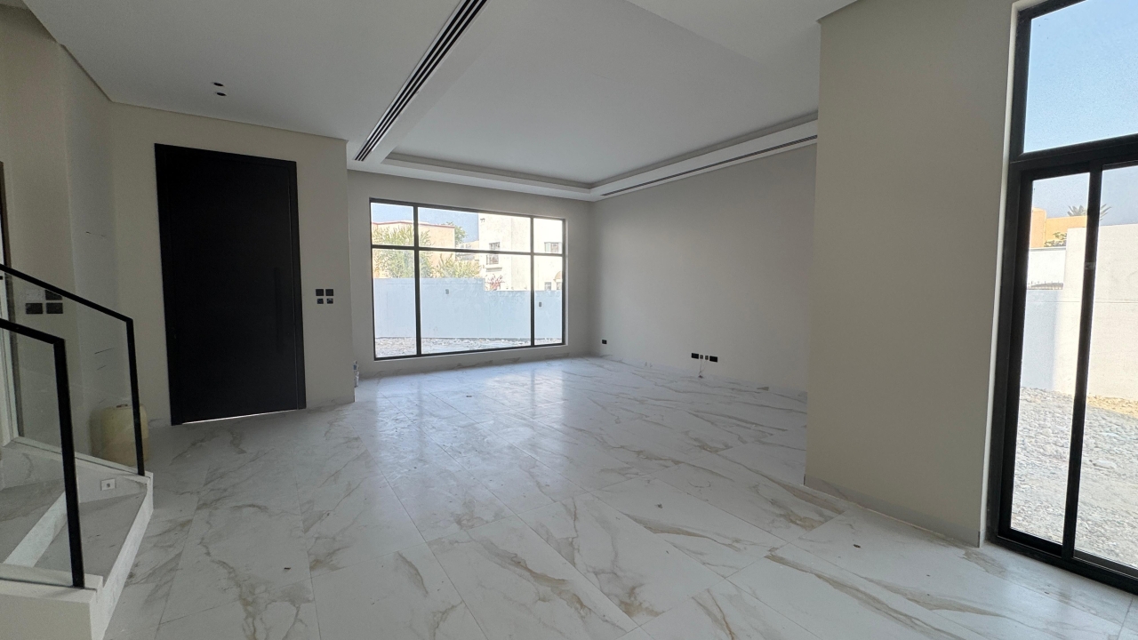 property 4537 image 4