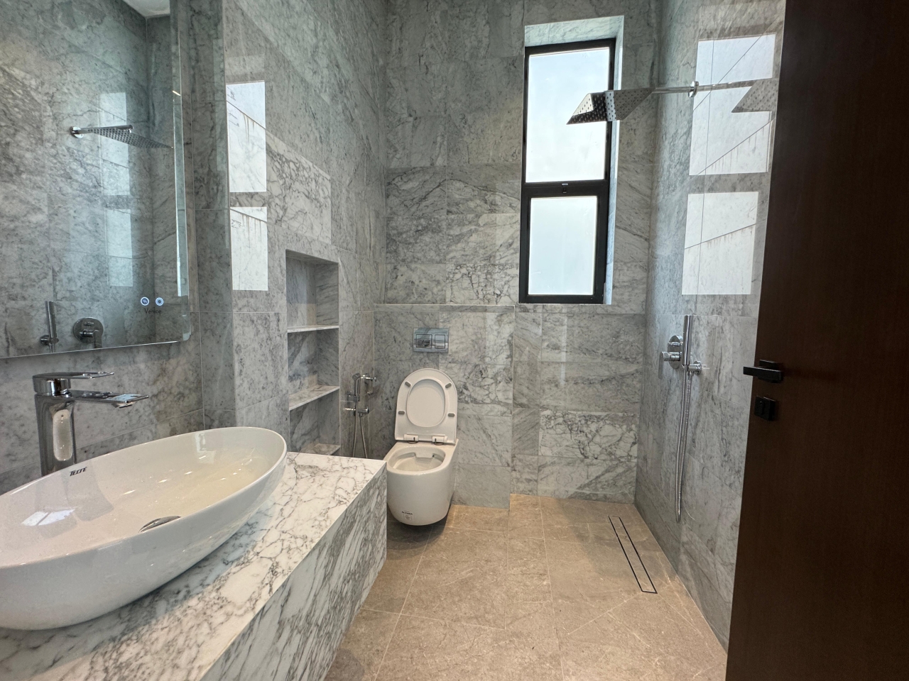 property 4574 image 10