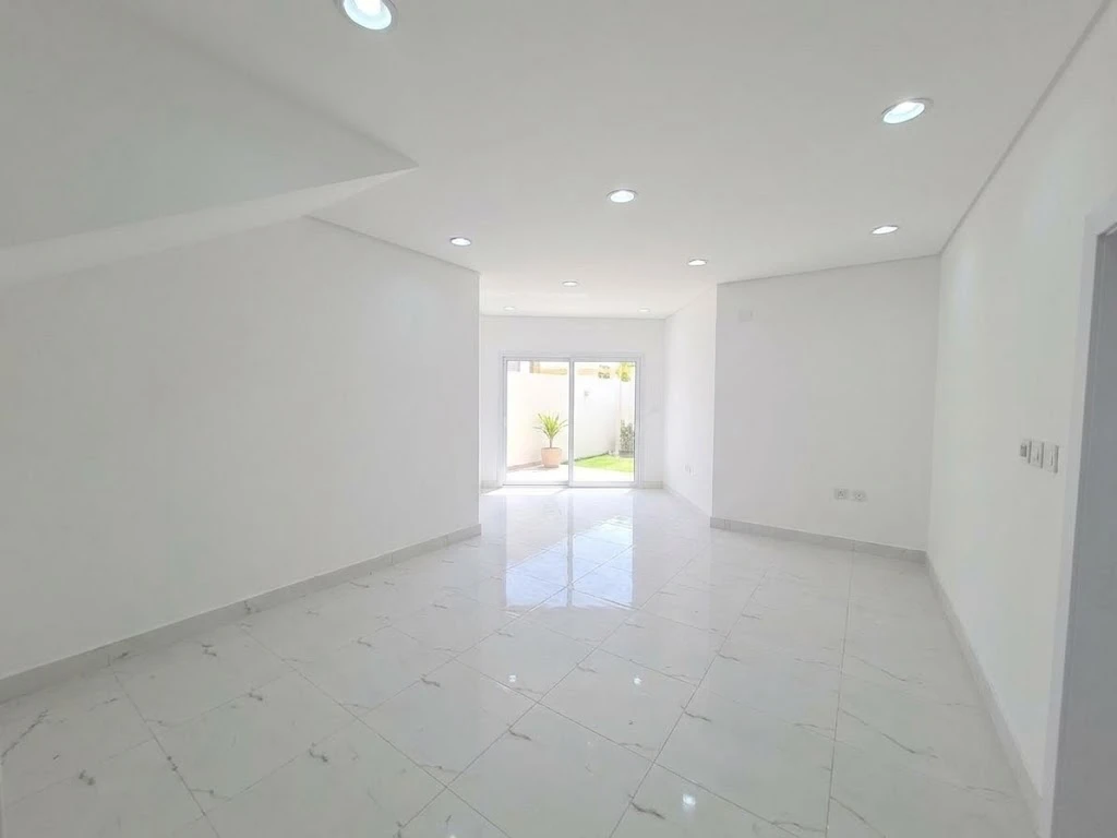 property 4655 image 3