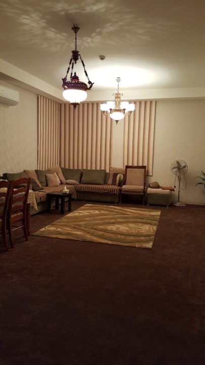 property 469 image 0