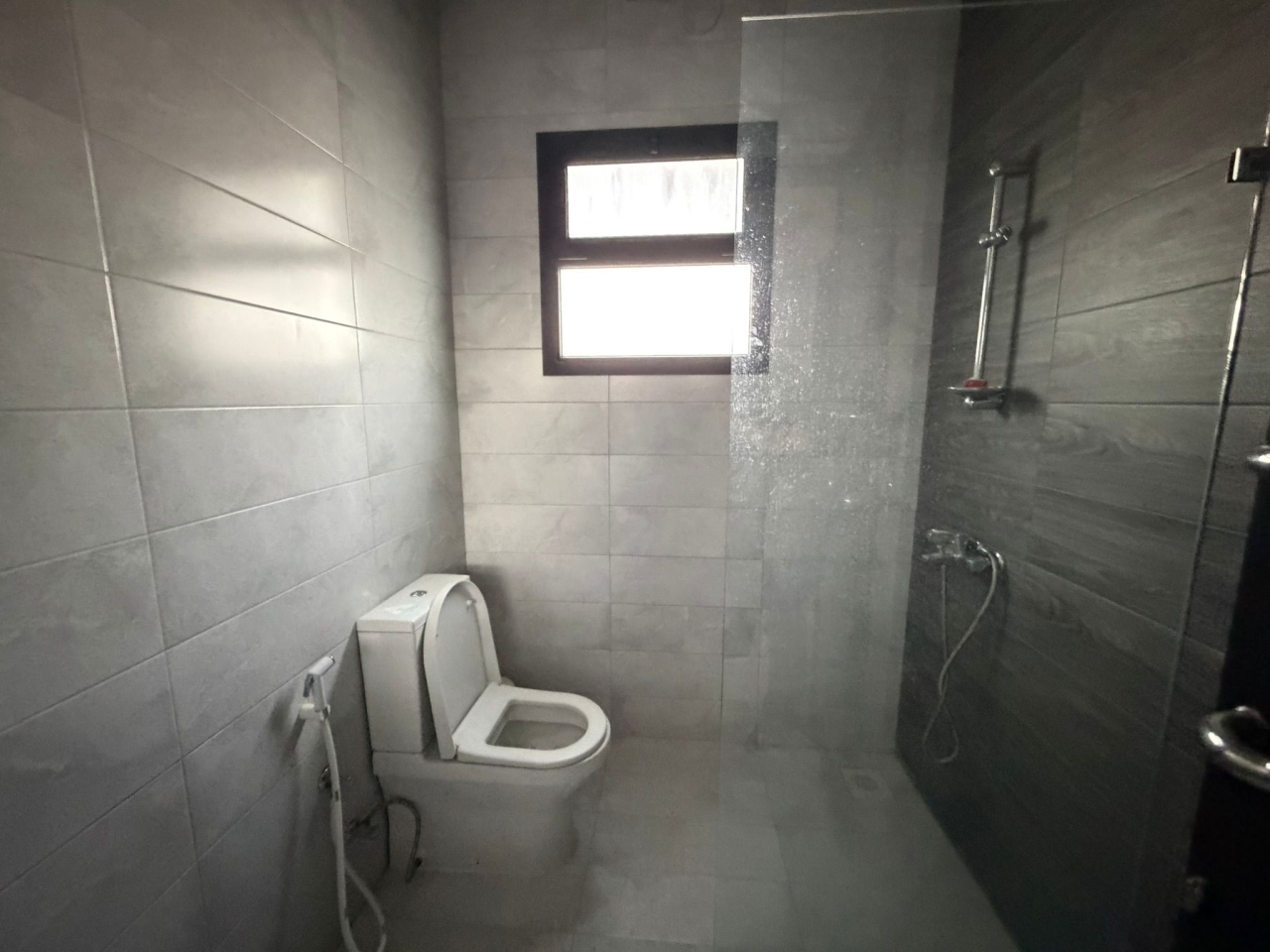 property 4963 image 3