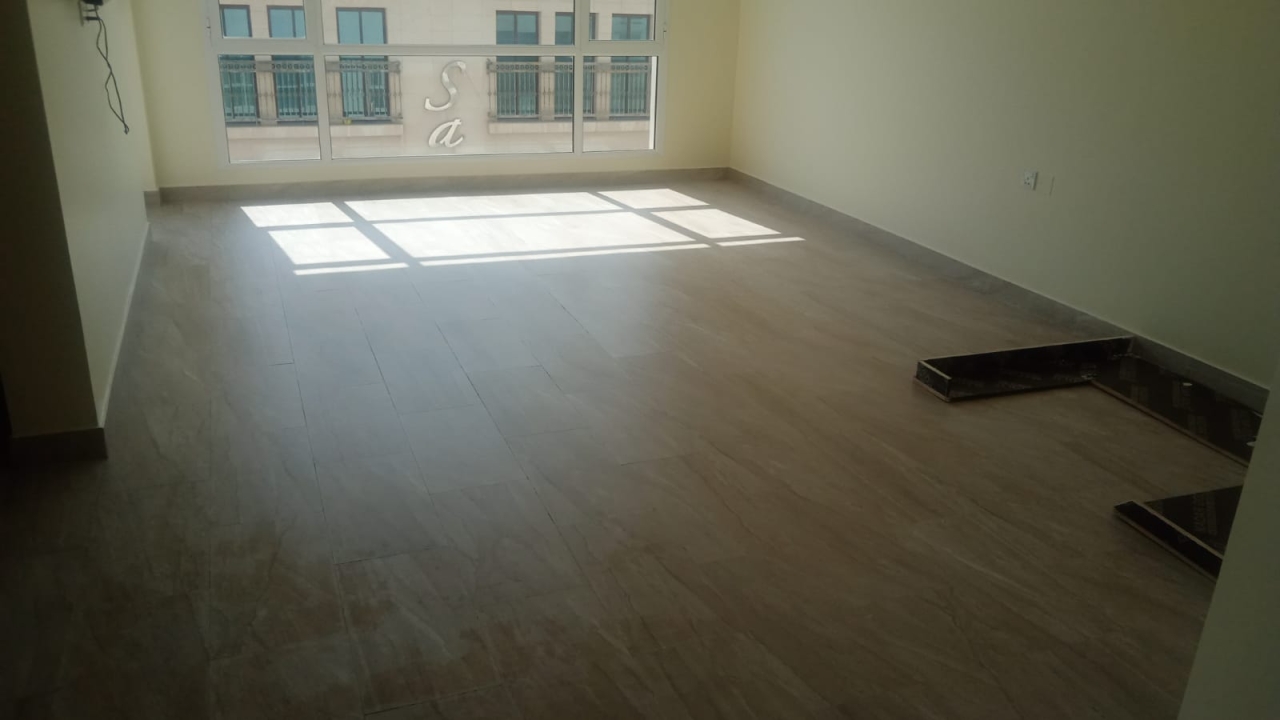property 4992 image 0