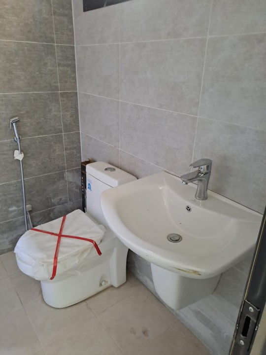 property 5066 image 0