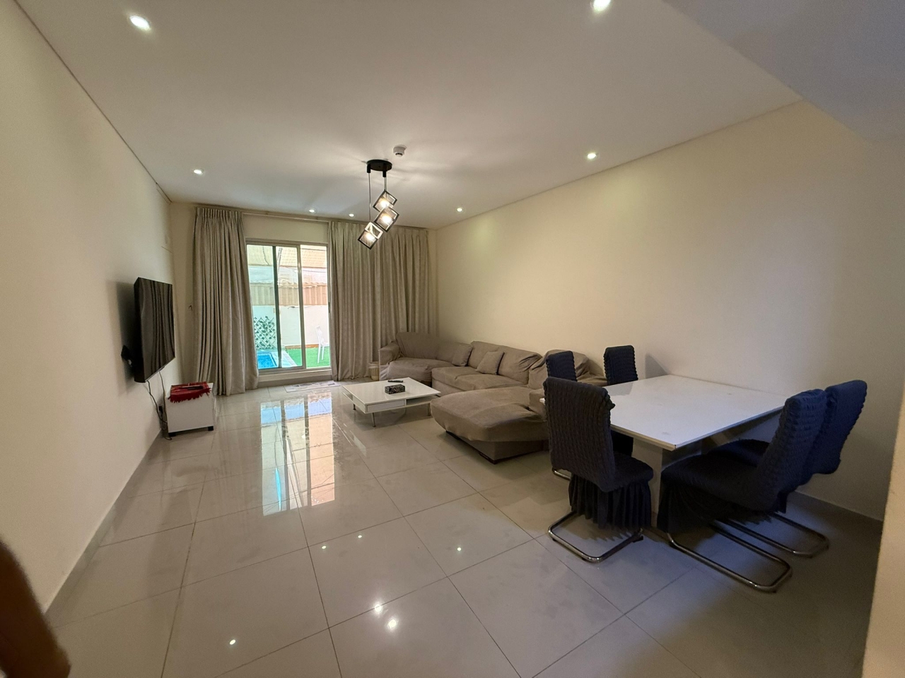 property 5113 image 0