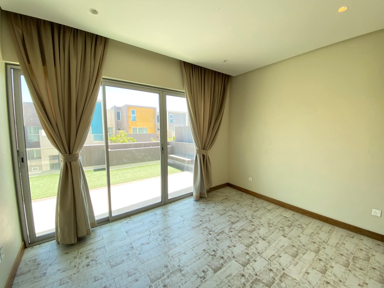 property 5287 image 9