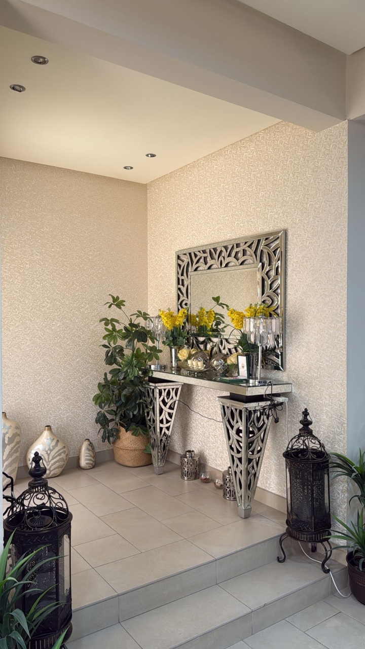 property 5413 image 0