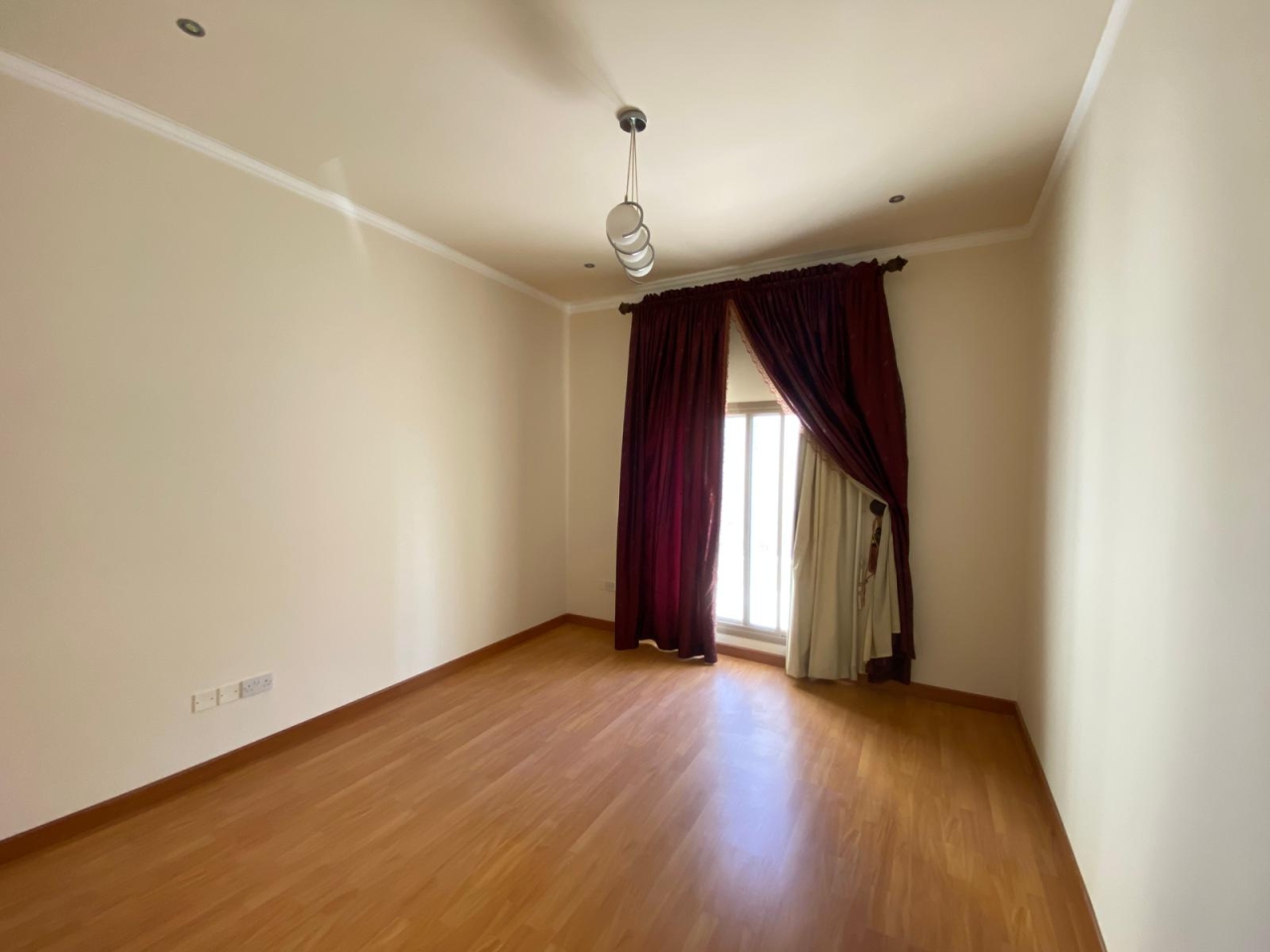 property 5453 image 10