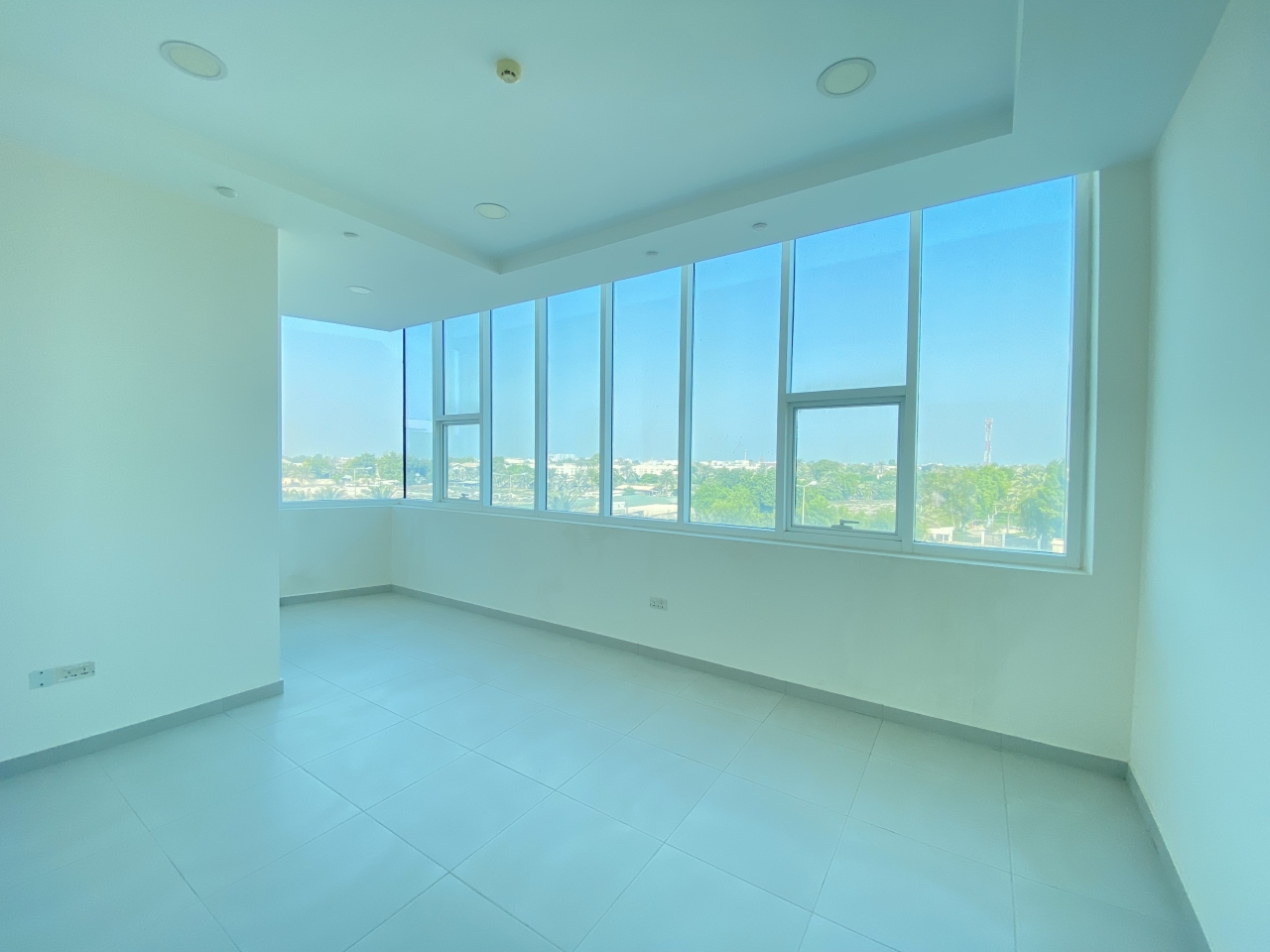 property 5484 image 0