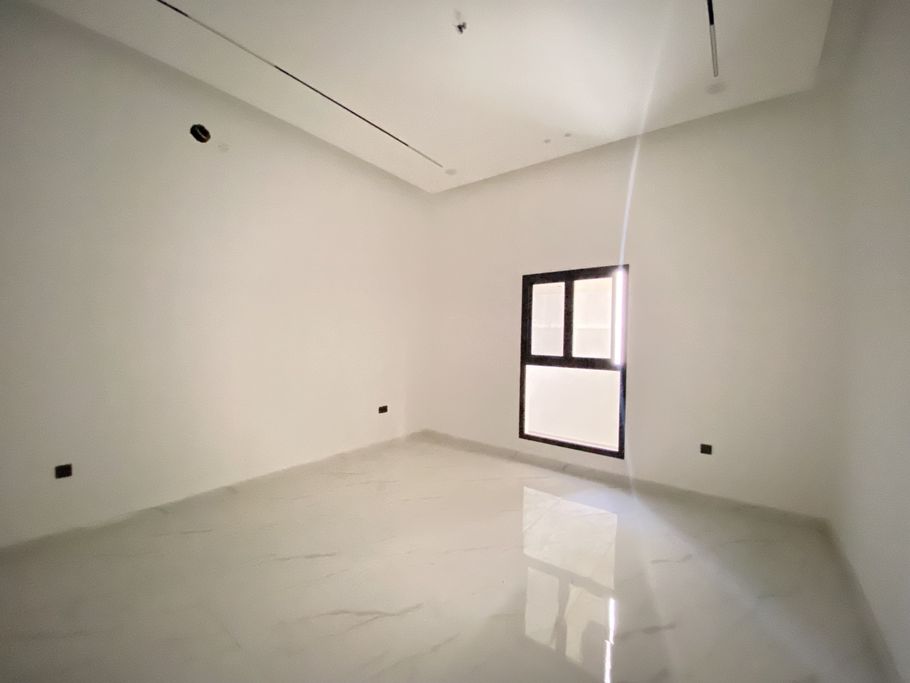 property 5497 image 4