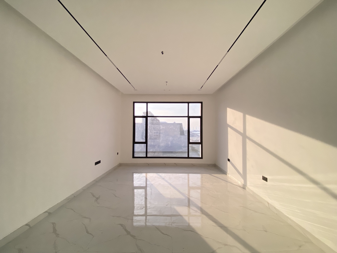 property 5497 image 8