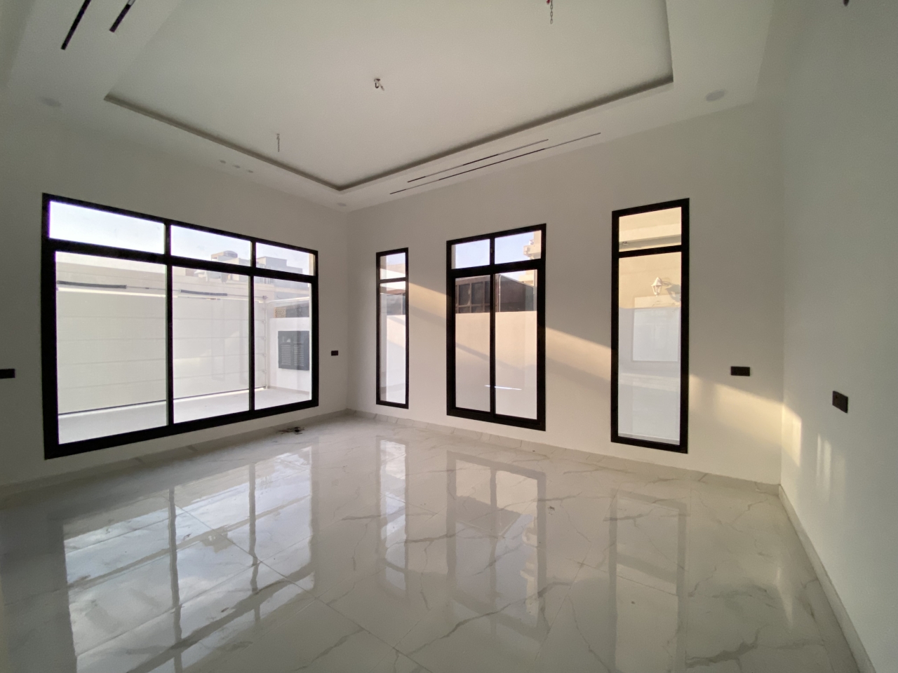 property 5497 image 2