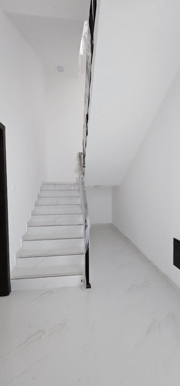 property 5509 image 12