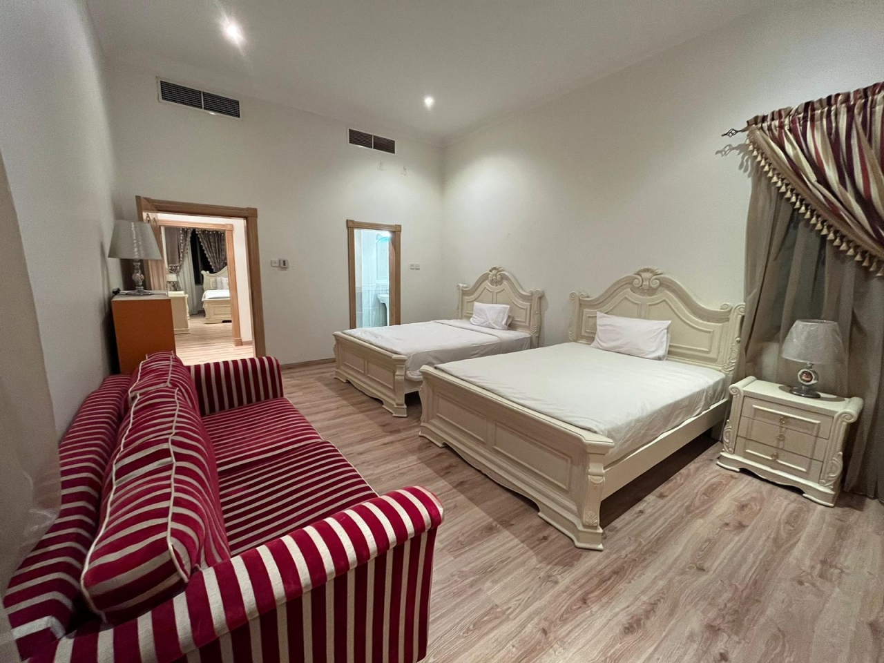 property 5525 image 9