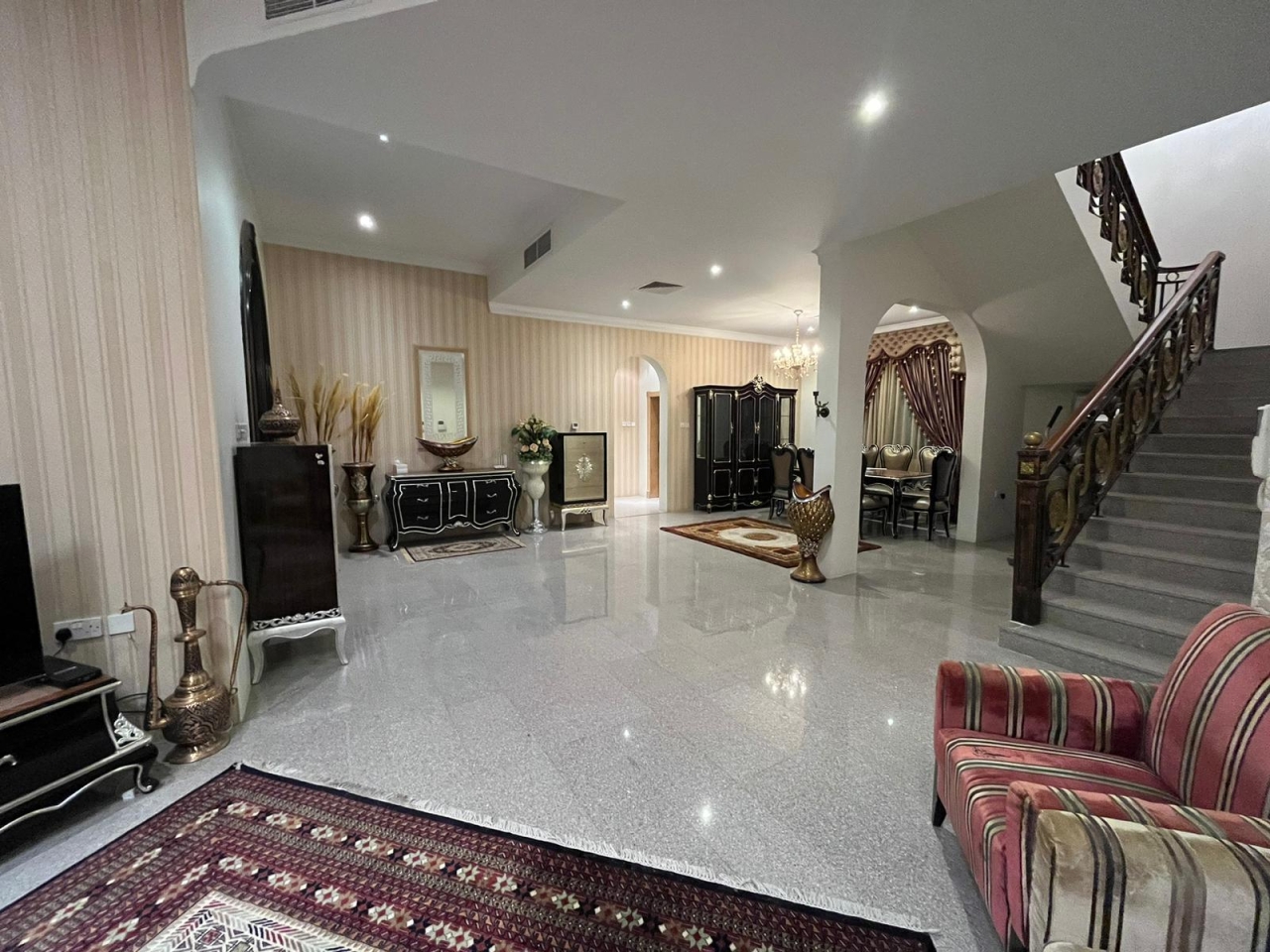 property 5525 image 8