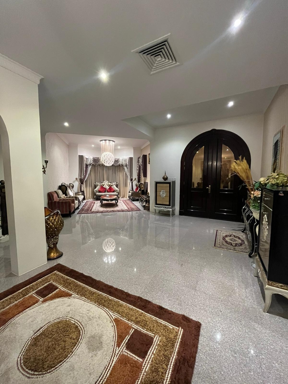 property 5525 image 1