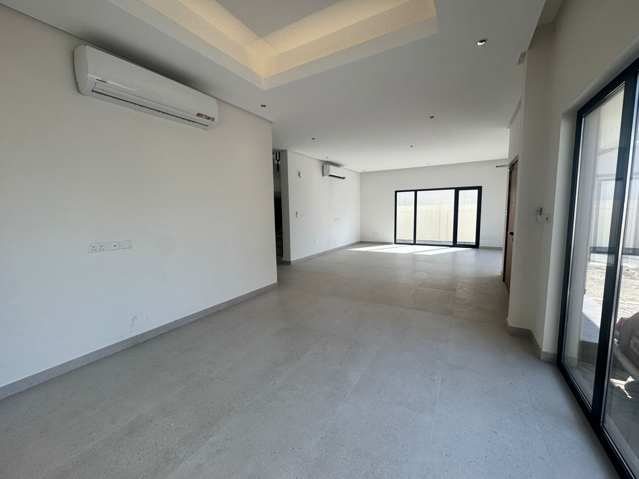 property 5539 image 0