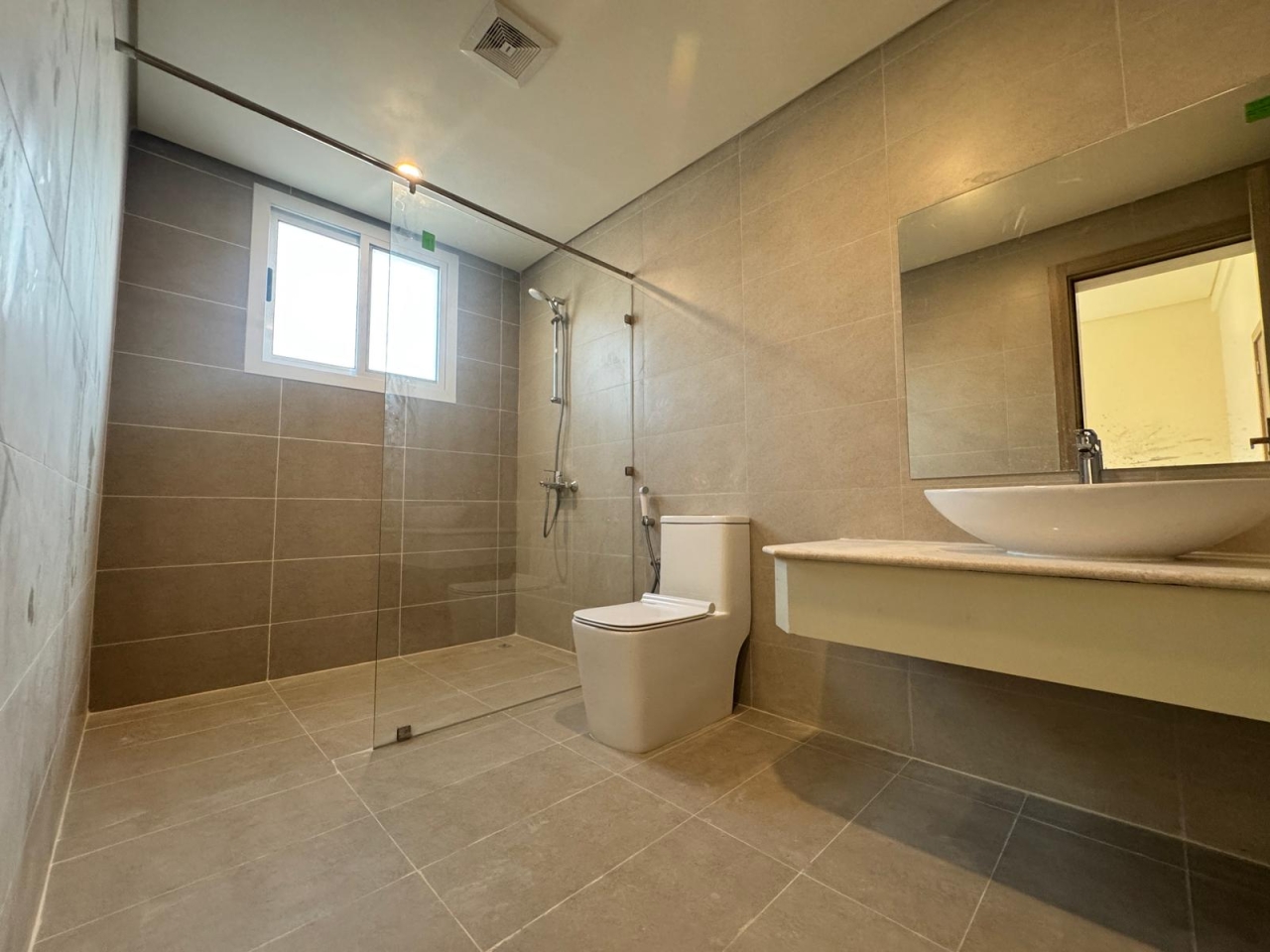 property 5577 image 2