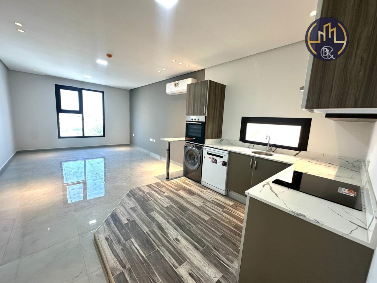 property 5602 image 2