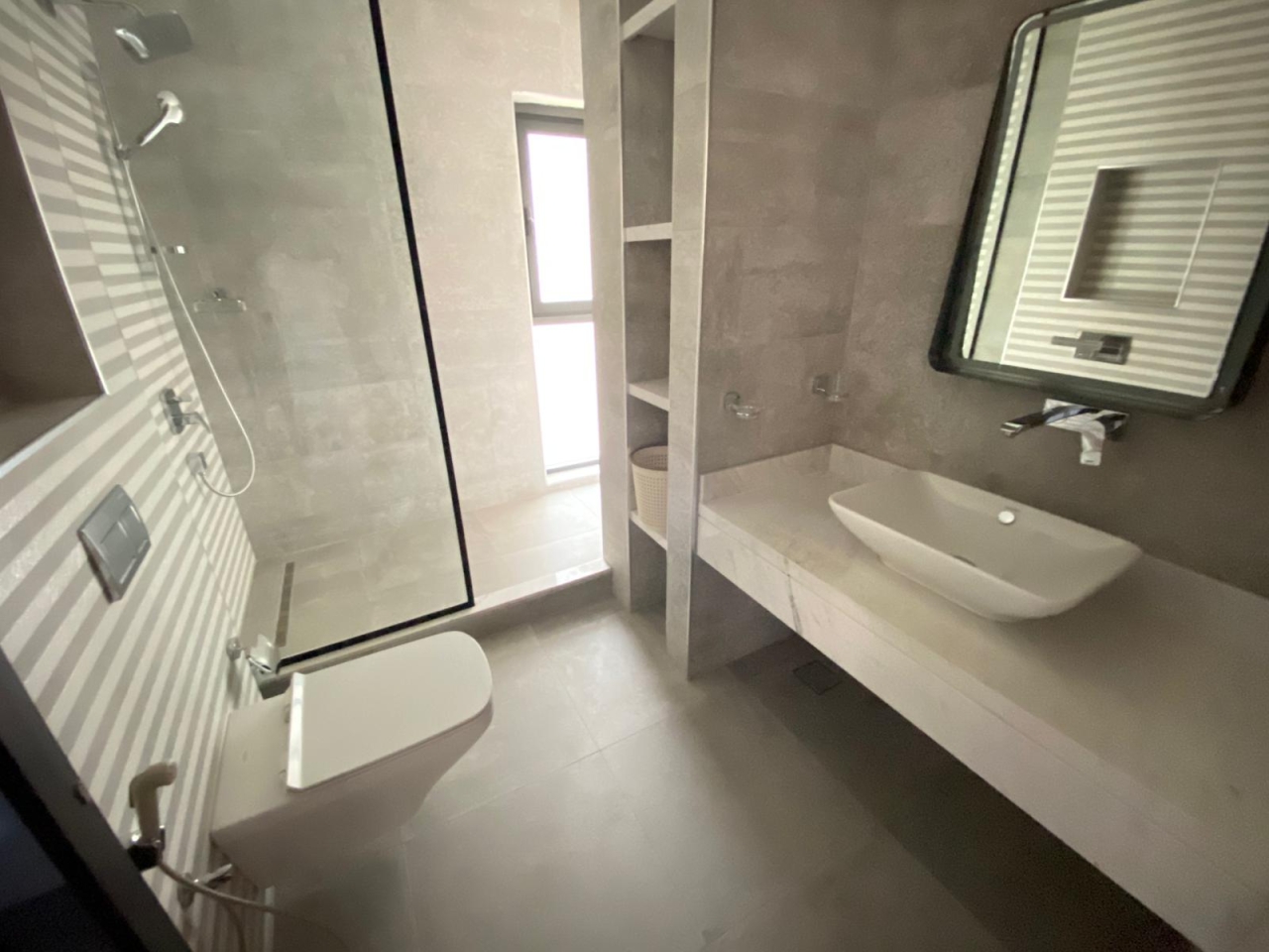 property 5637 image 19