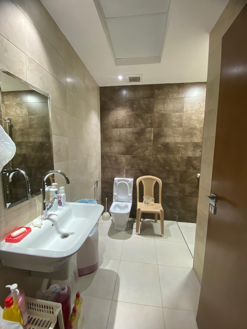 property 5645 image 7