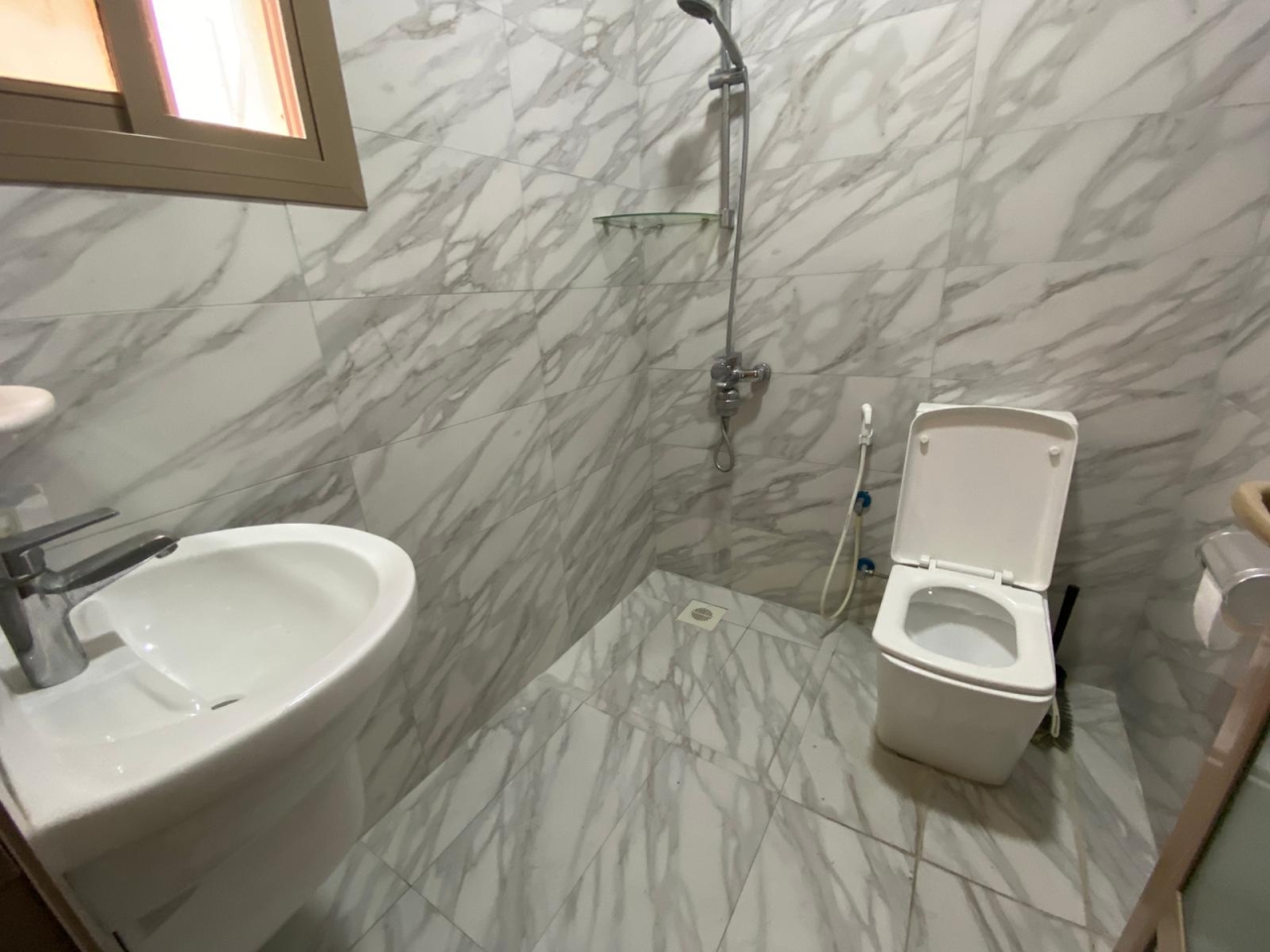 property 5650 image 6