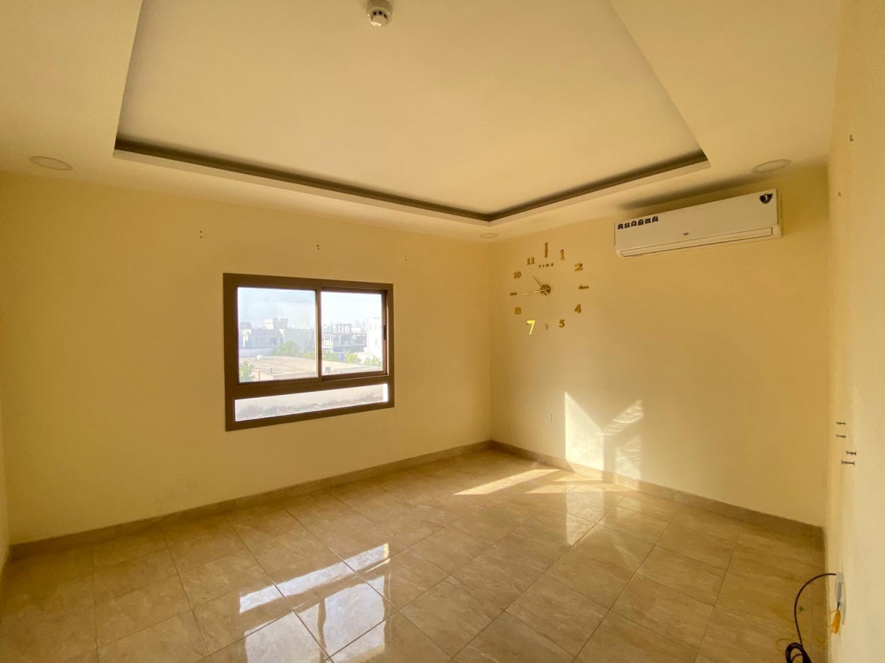 property 5650 image 0