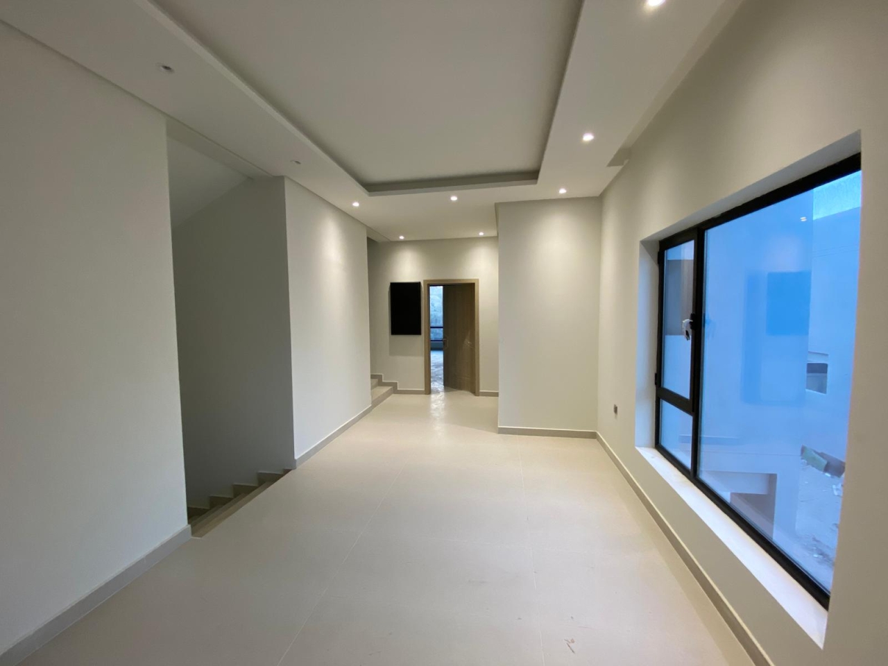 property 5696 image 9